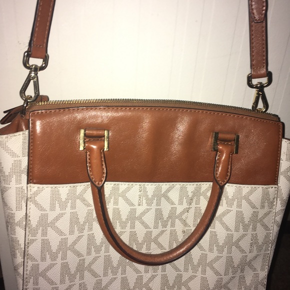 Bags | 7 | Poshmark